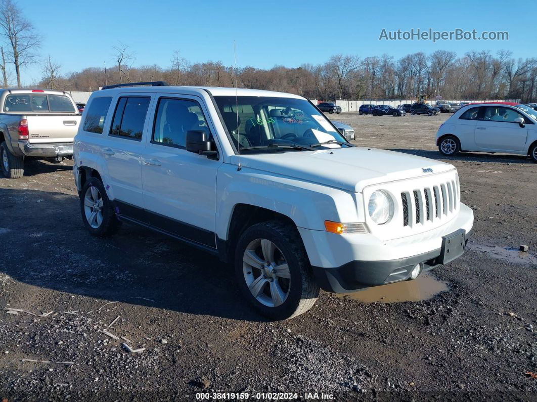 2016 Jeep Patriot Latitude White vin: 1C4NJRFB1GD518296