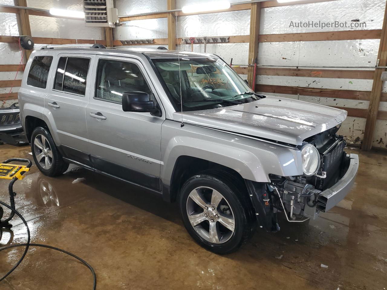 2016 Jeep Patriot Latitude Gray vin: 1C4NJRFB2GD523197