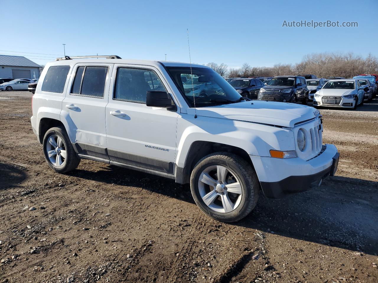 2016 Jeep Patriot Latitude Белый vin: 1C4NJRFB2GD618312