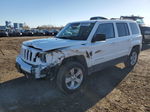 2016 Jeep Patriot Latitude Белый vin: 1C4NJRFB2GD618312