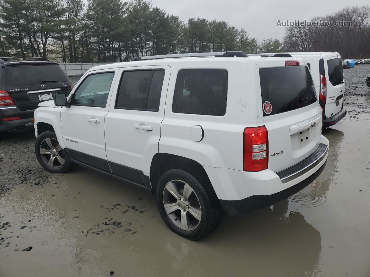 2016 Jeep Patriot Latitude White vin: 1C4NJRFB2GD724467