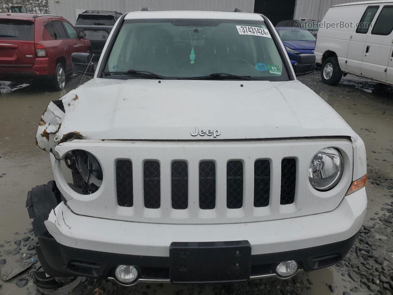 2016 Jeep Patriot Latitude Белый vin: 1C4NJRFB2GD724467