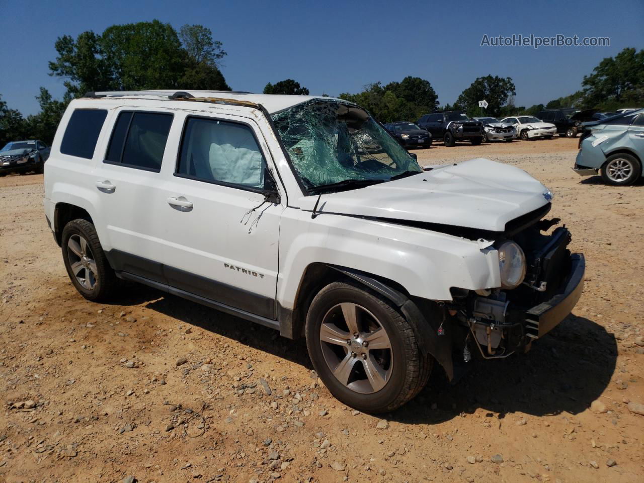 2016 Jeep Patriot Latitude Белый vin: 1C4NJRFB2GD725232