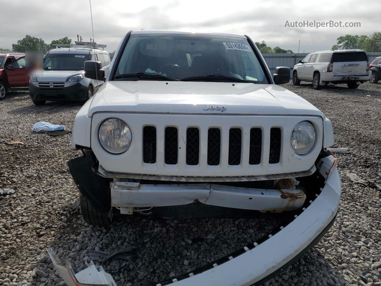 2014 Jeep Patriot Latitude White vin: 1C4NJRFB3ED546971