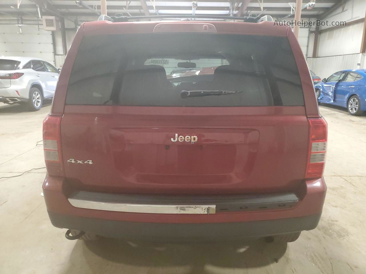 2014 Jeep Patriot Latitude Red vin: 1C4NJRFB3ED585625