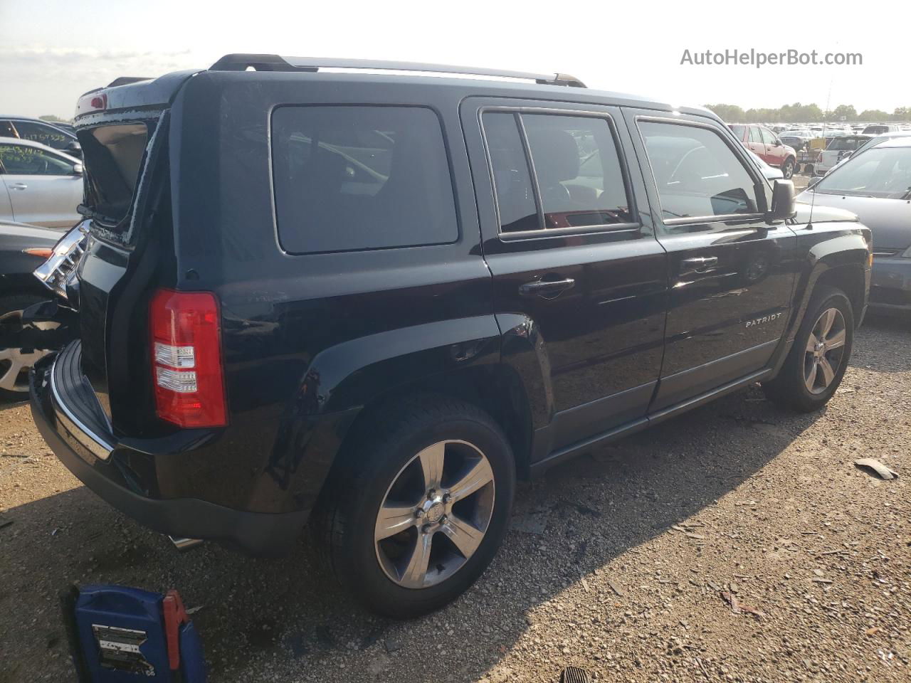 2016 Jeep Patriot Latitude Черный vin: 1C4NJRFB3GD729693