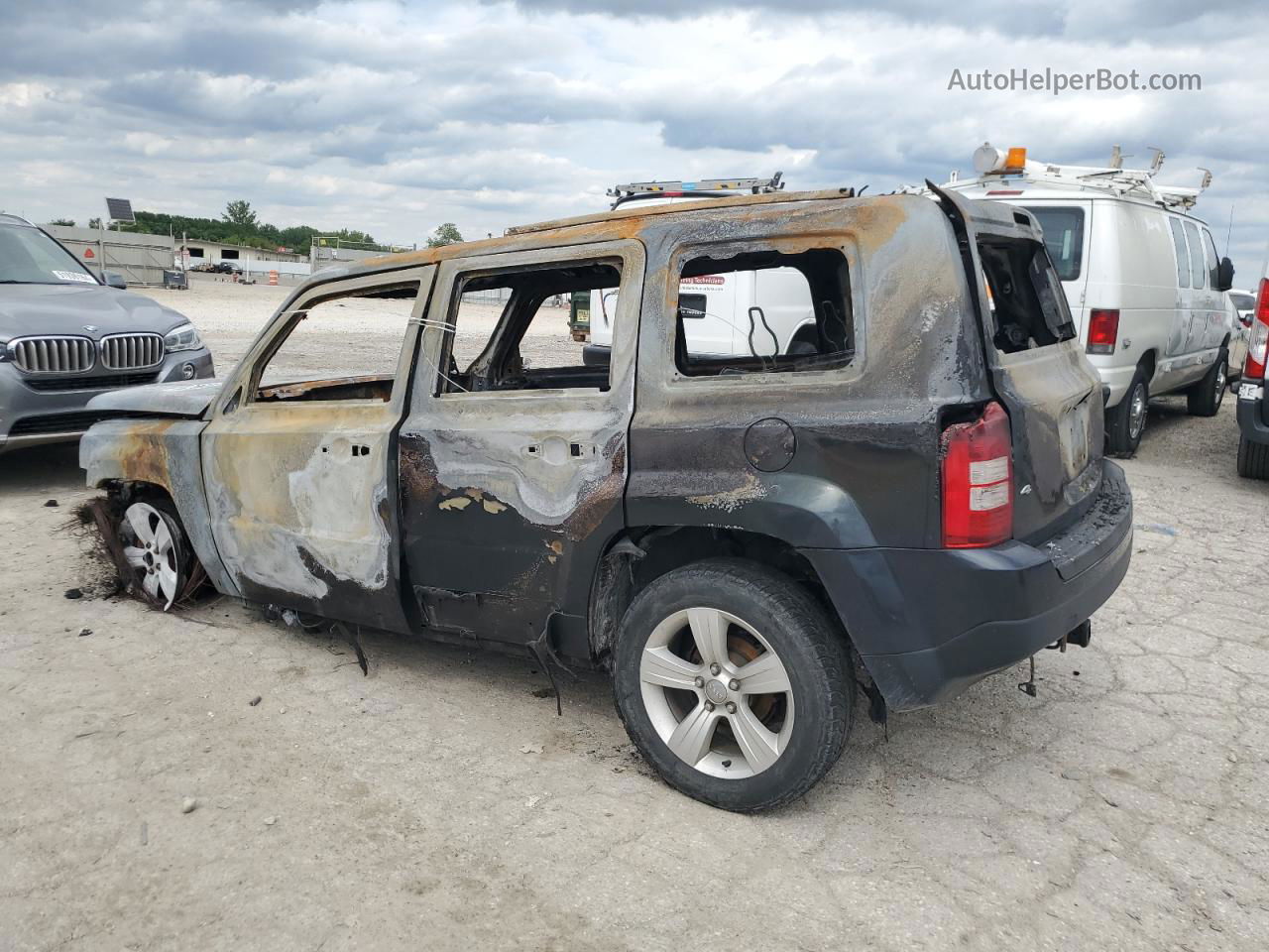 2014 Jeep Patriot Latitude Burn vin: 1C4NJRFB4ED883858