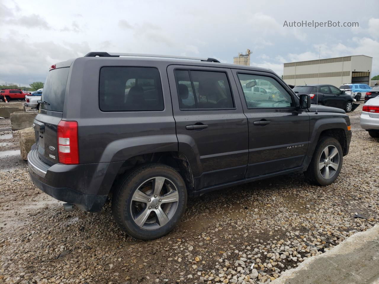 2016 Jeep Patriot Latitude Gray vin: 1C4NJRFB5GD511867