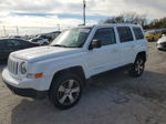 2016 Jeep Patriot Latitude Белый vin: 1C4NJRFB5GD586407