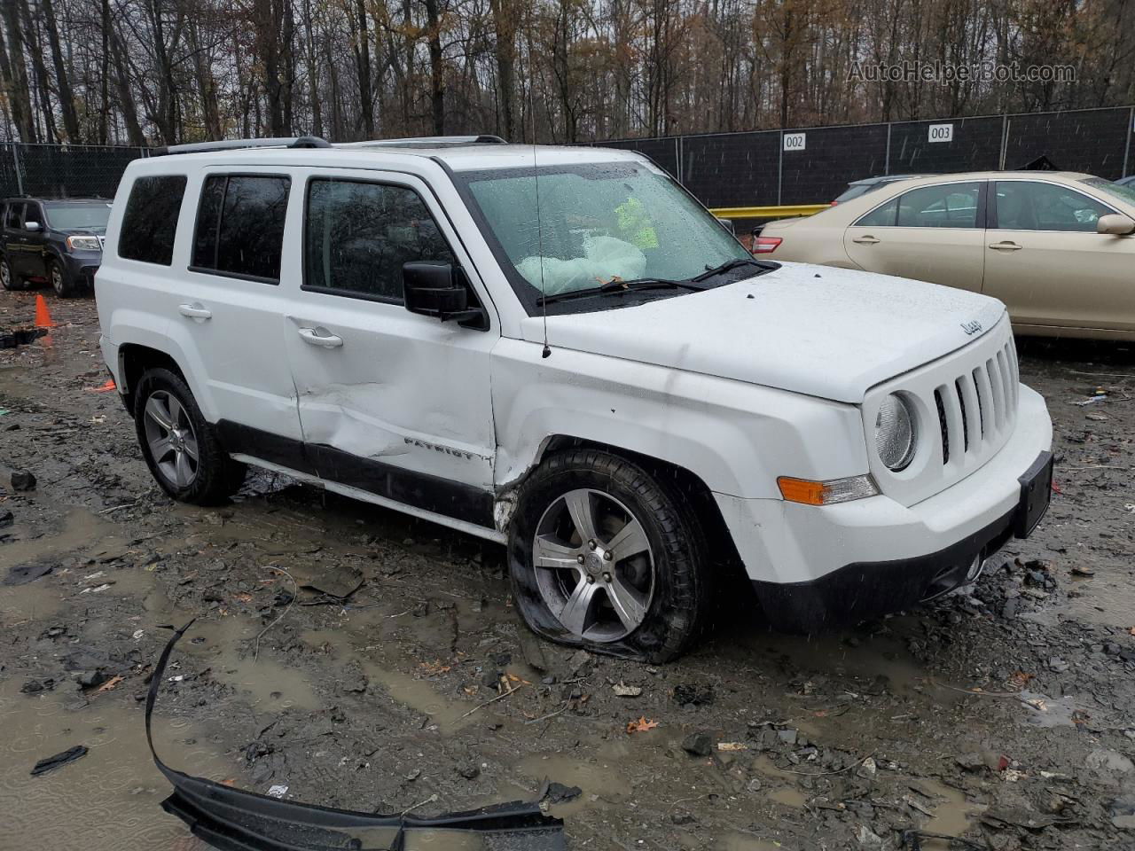 2016 Jeep Patriot Latitude White vin: 1C4NJRFB5GD809688