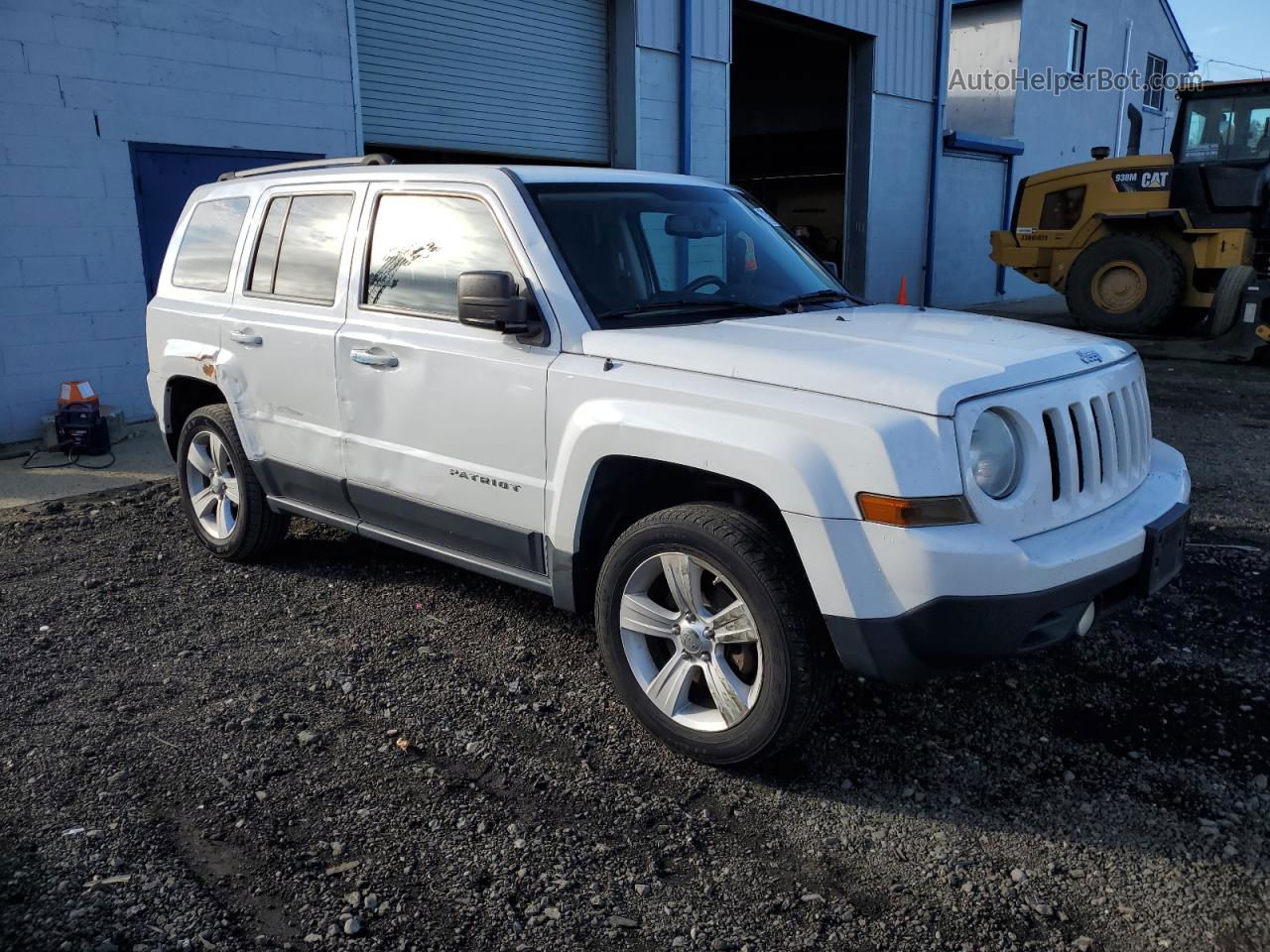 2012 Jeep Patriot Latitude White vin: 1C4NJRFB6CD625645