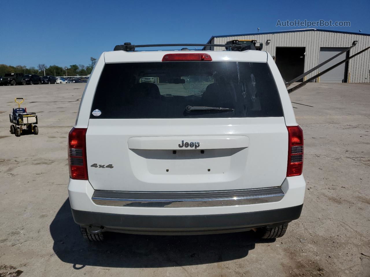 2014 Jeep Patriot Latitude Белый vin: 1C4NJRFB6ED588762