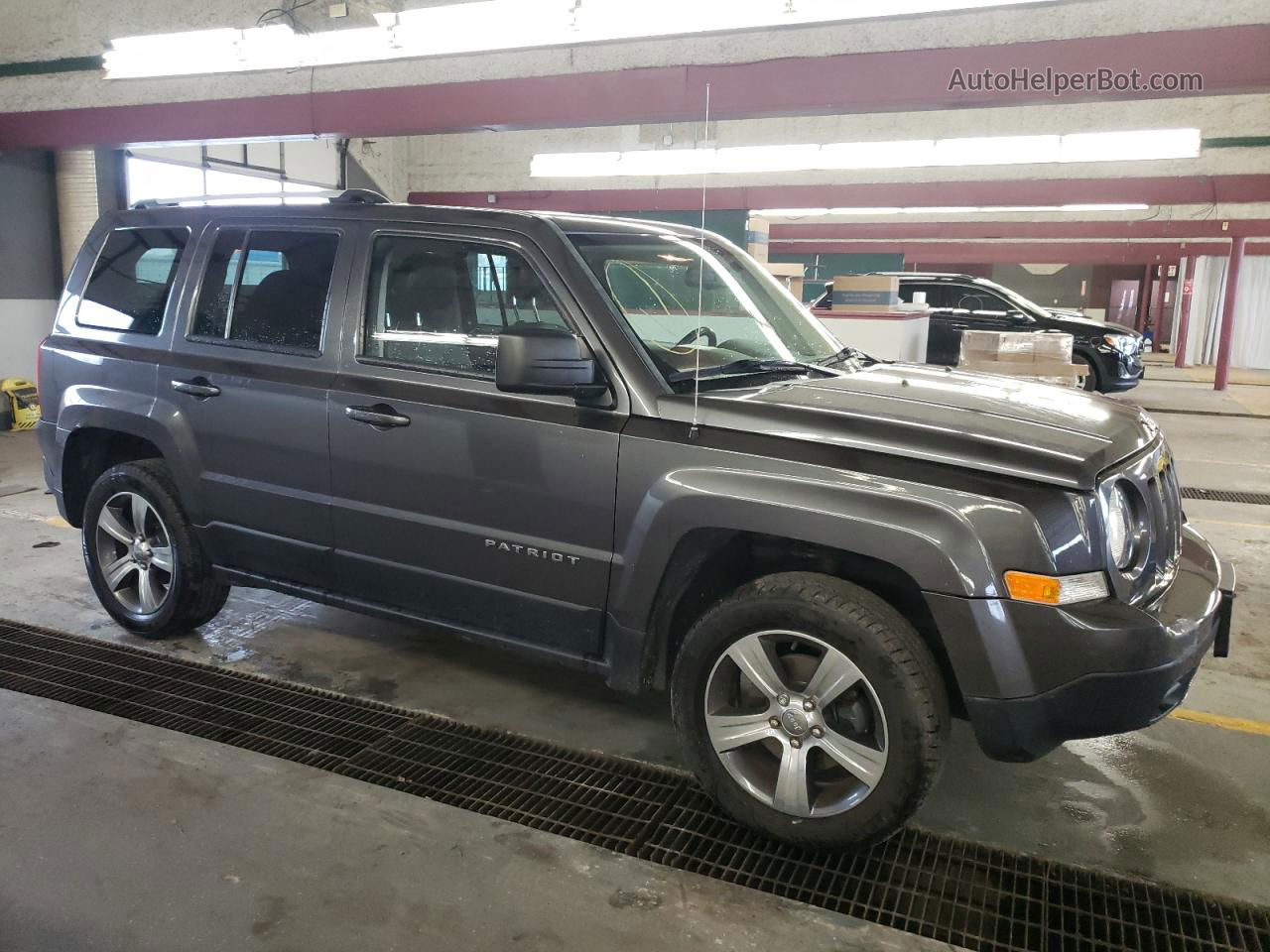 2016 Jeep Patriot Latitude Gray vin: 1C4NJRFB6GD523400