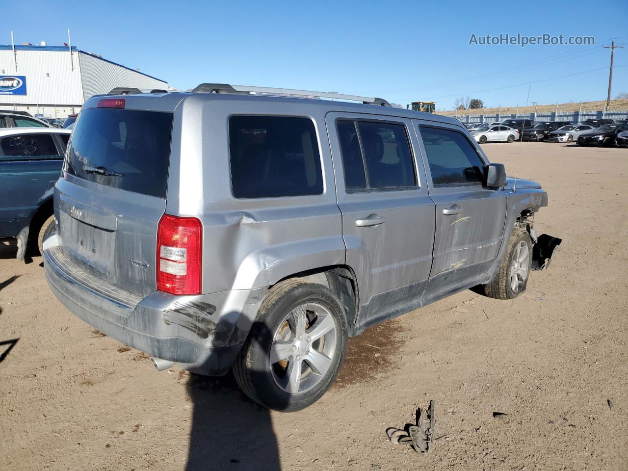 2016 Jeep Patriot Latitude Серебряный vin: 1C4NJRFB6GD651295