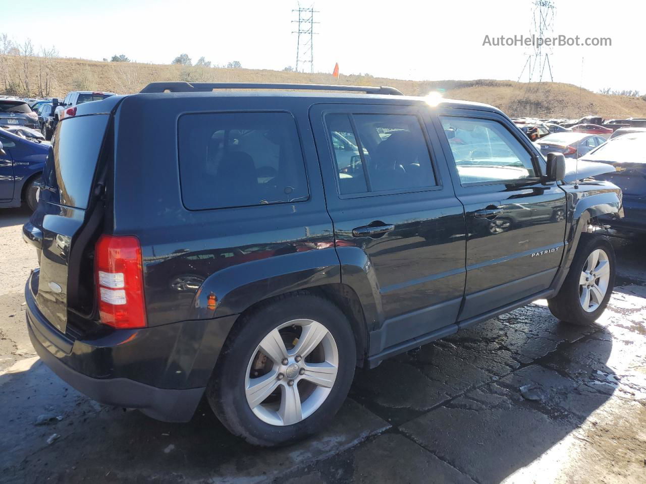 2016 Jeep Patriot Latitude Black vin: 1C4NJRFB6GD672700