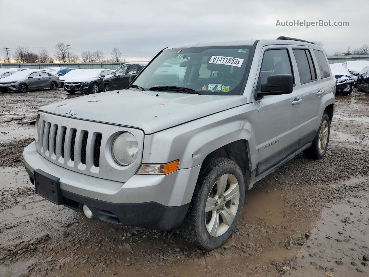 2012 Jeep Patriot Latitude Серебряный vin: 1C4NJRFB7CD683439