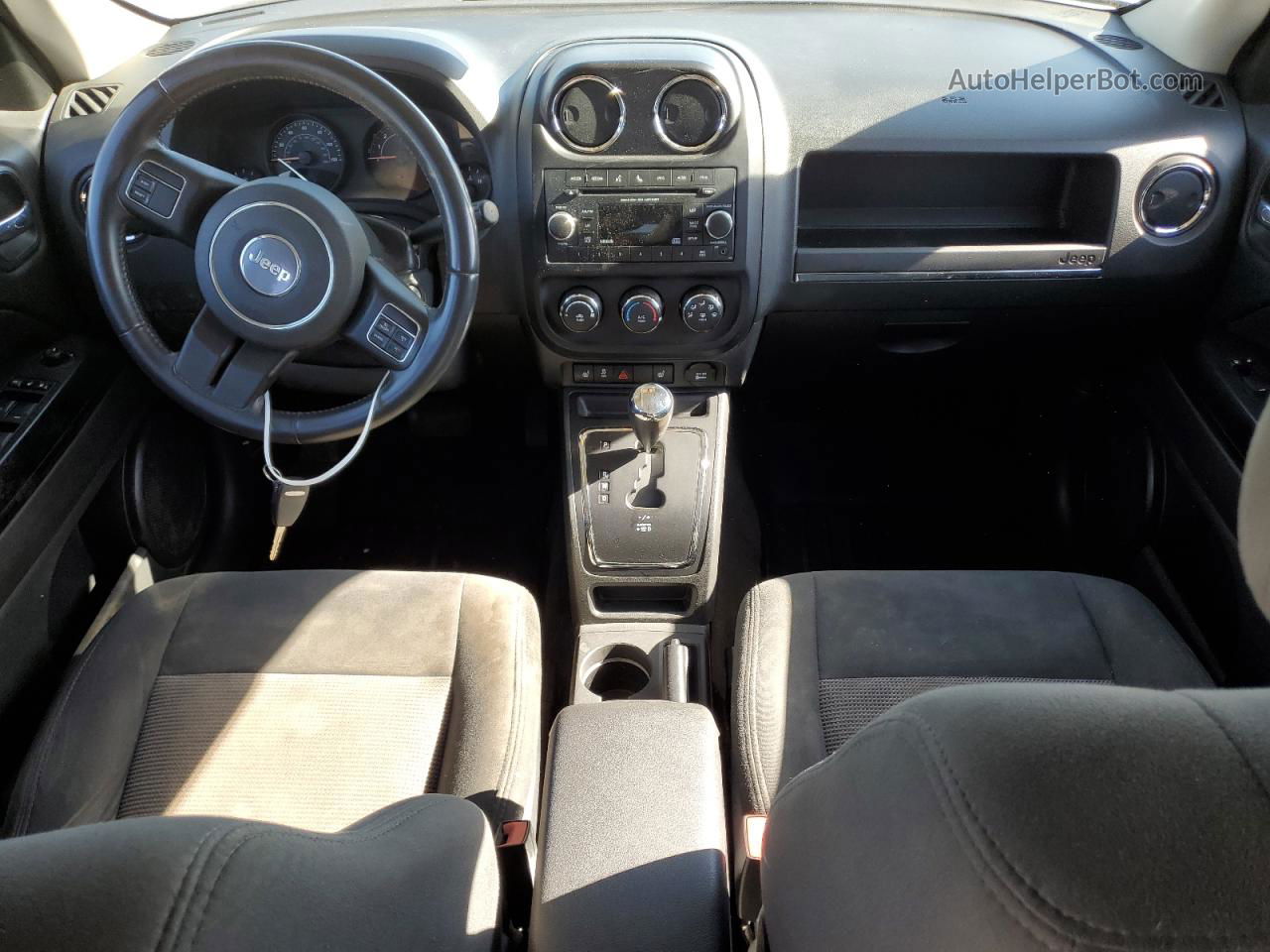 2014 Jeep Patriot Latitude Белый vin: 1C4NJRFB7ED693939