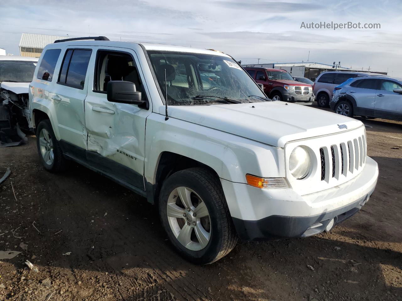 2014 Jeep Patriot Latitude White vin: 1C4NJRFB7ED717012