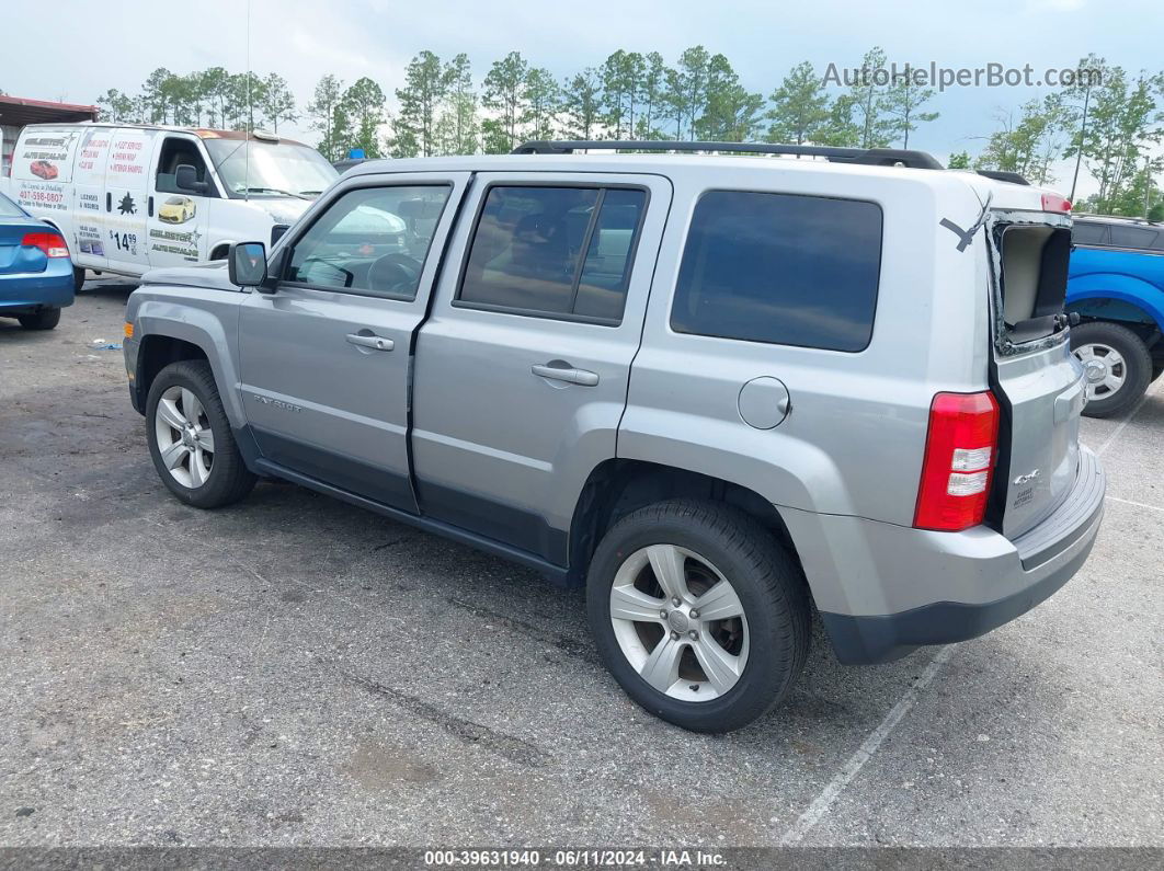 2016 Jeep Patriot Latitude Silver vin: 1C4NJRFB7GD613901