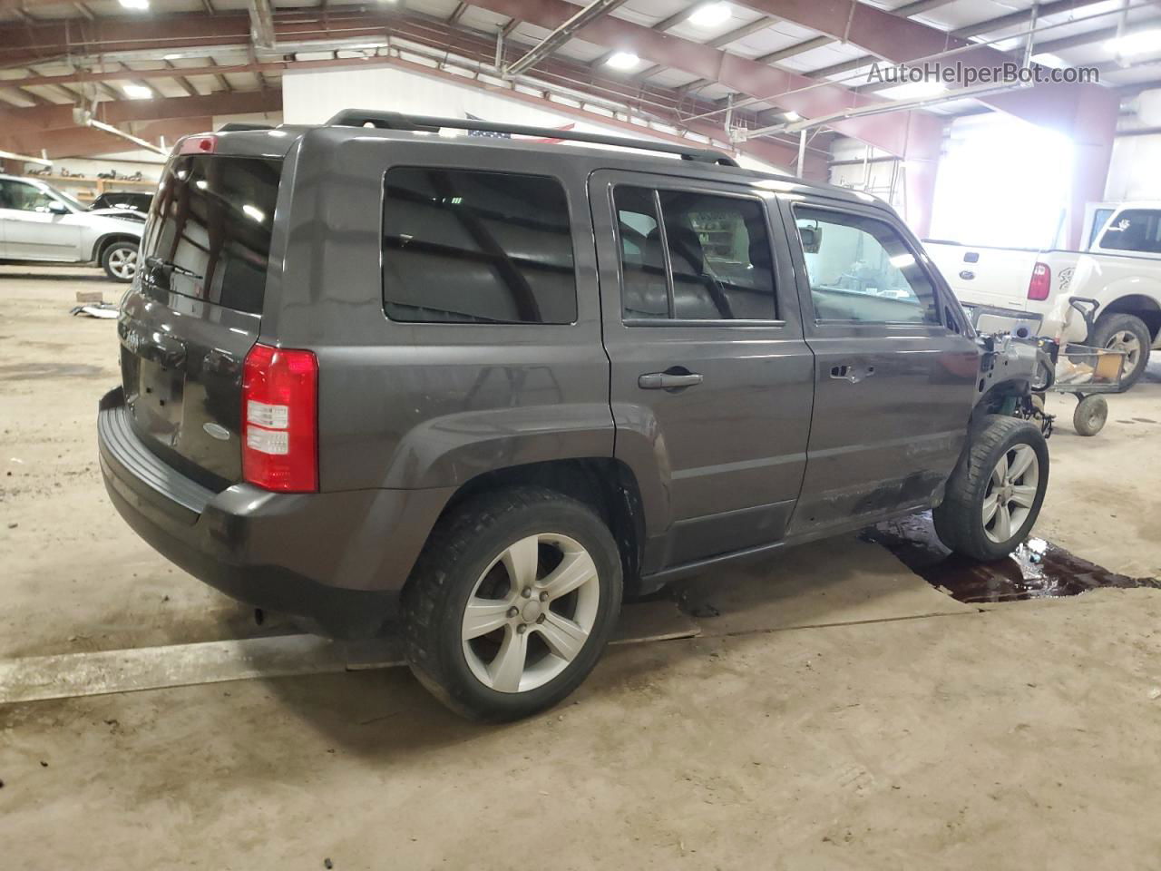 2016 Jeep Patriot Latitude Угольный vin: 1C4NJRFB7GD650835