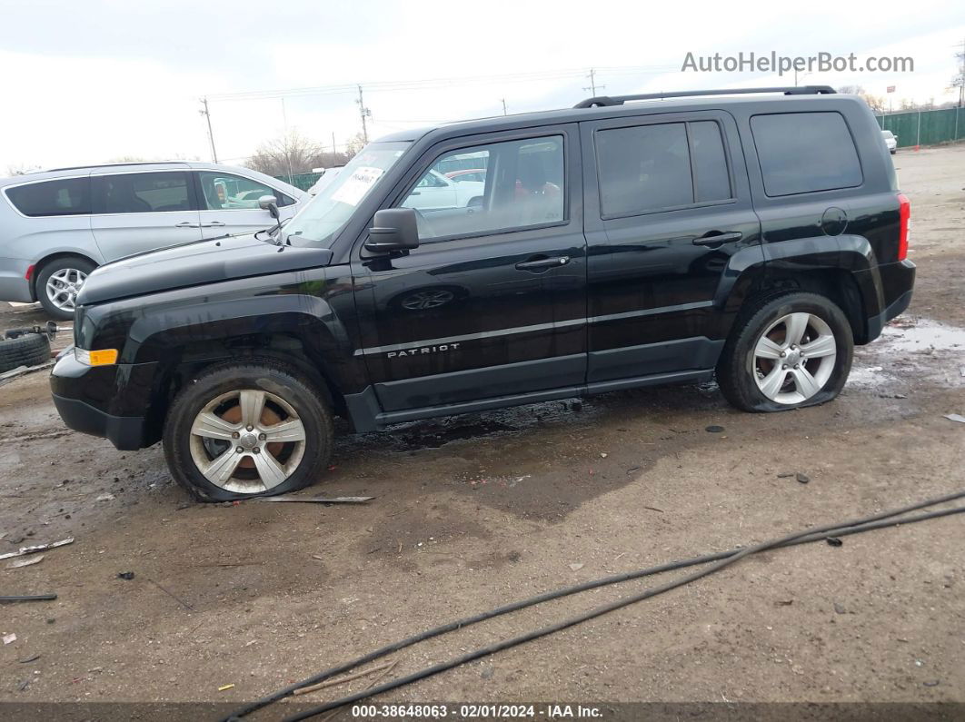 2016 Jeep Patriot Latitude Черный vin: 1C4NJRFB7GD758792