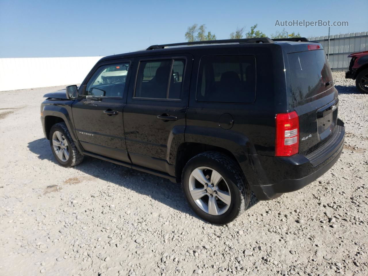 2012 Jeep Patriot Latitude Черный vin: 1C4NJRFB8CD625887