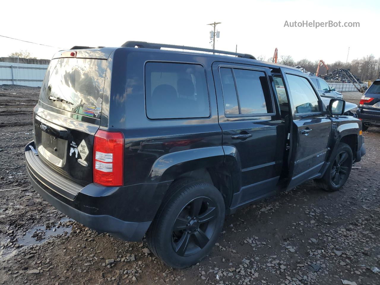 2014 Jeep Patriot Latitude Black vin: 1C4NJRFB8ED531219