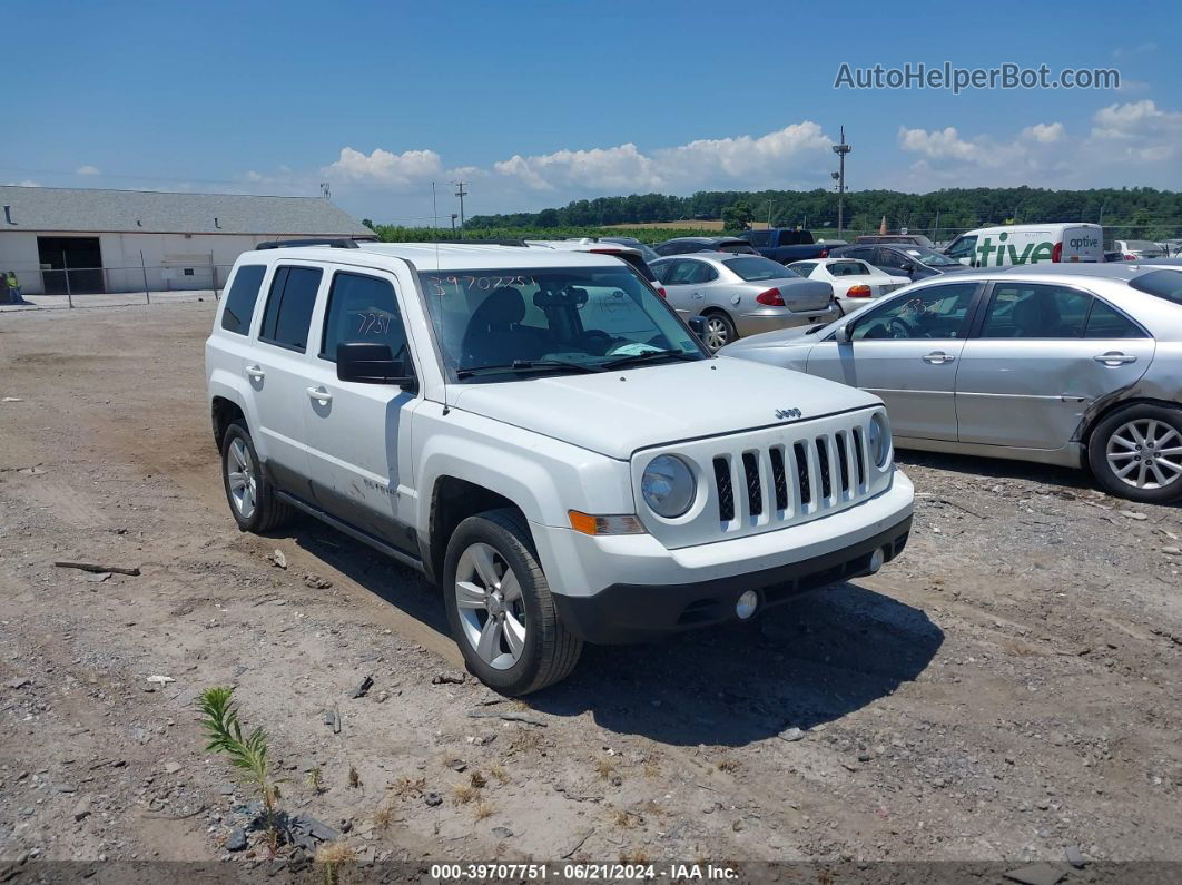 2014 Jeep Patriot Latitude White vin: 1C4NJRFB8ED816731