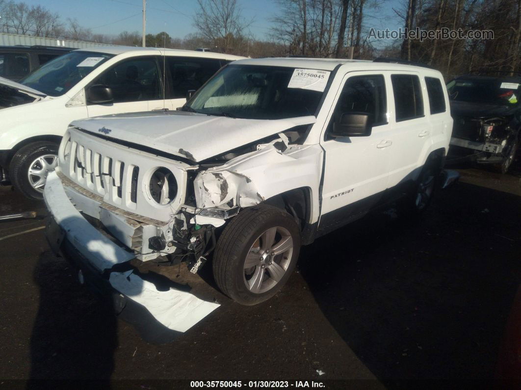 2016 Jeep Patriot Latitude White vin: 1C4NJRFB8GD542319