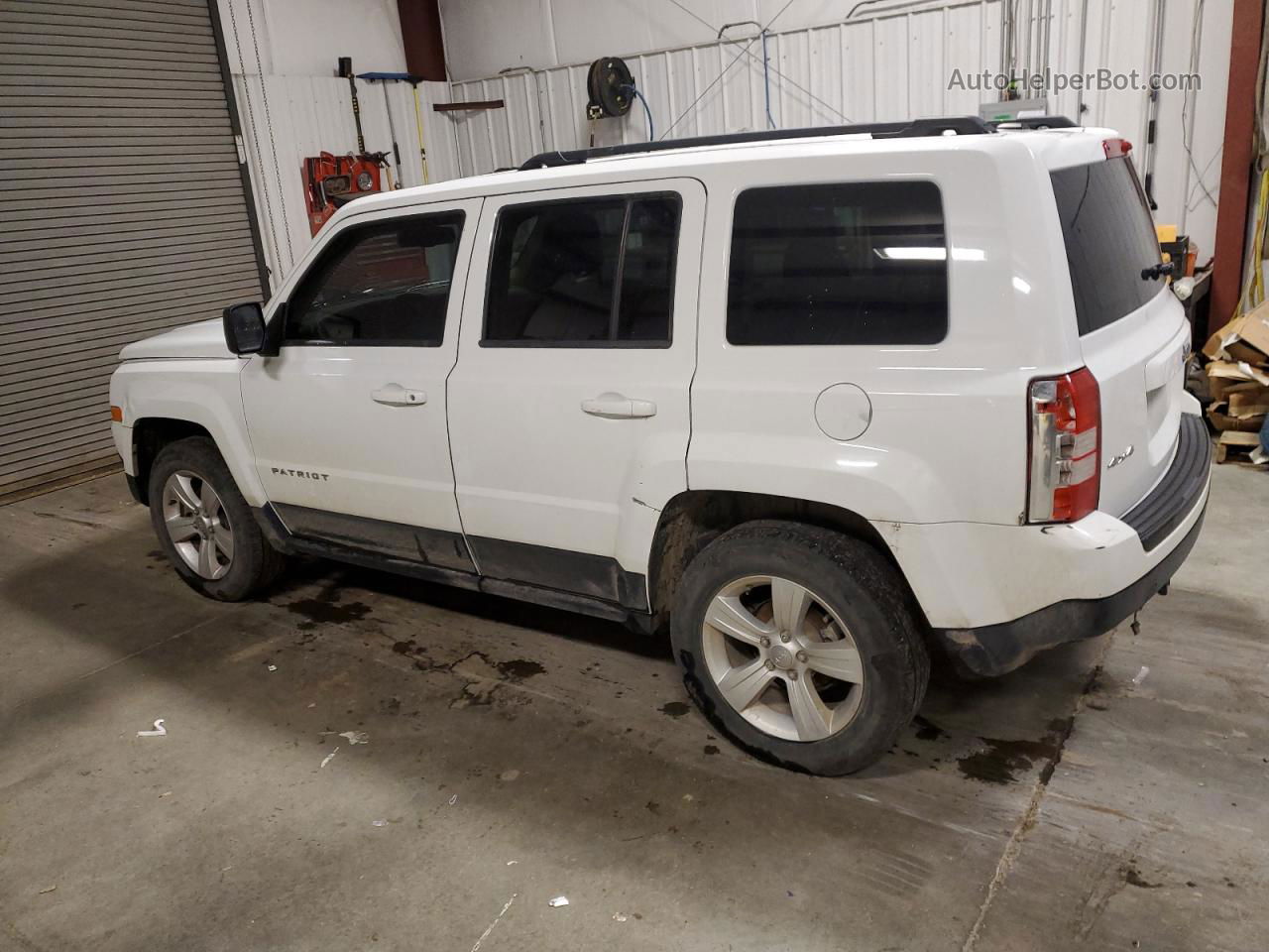 2014 Jeep Patriot Latitude Белый vin: 1C4NJRFB9ED809643