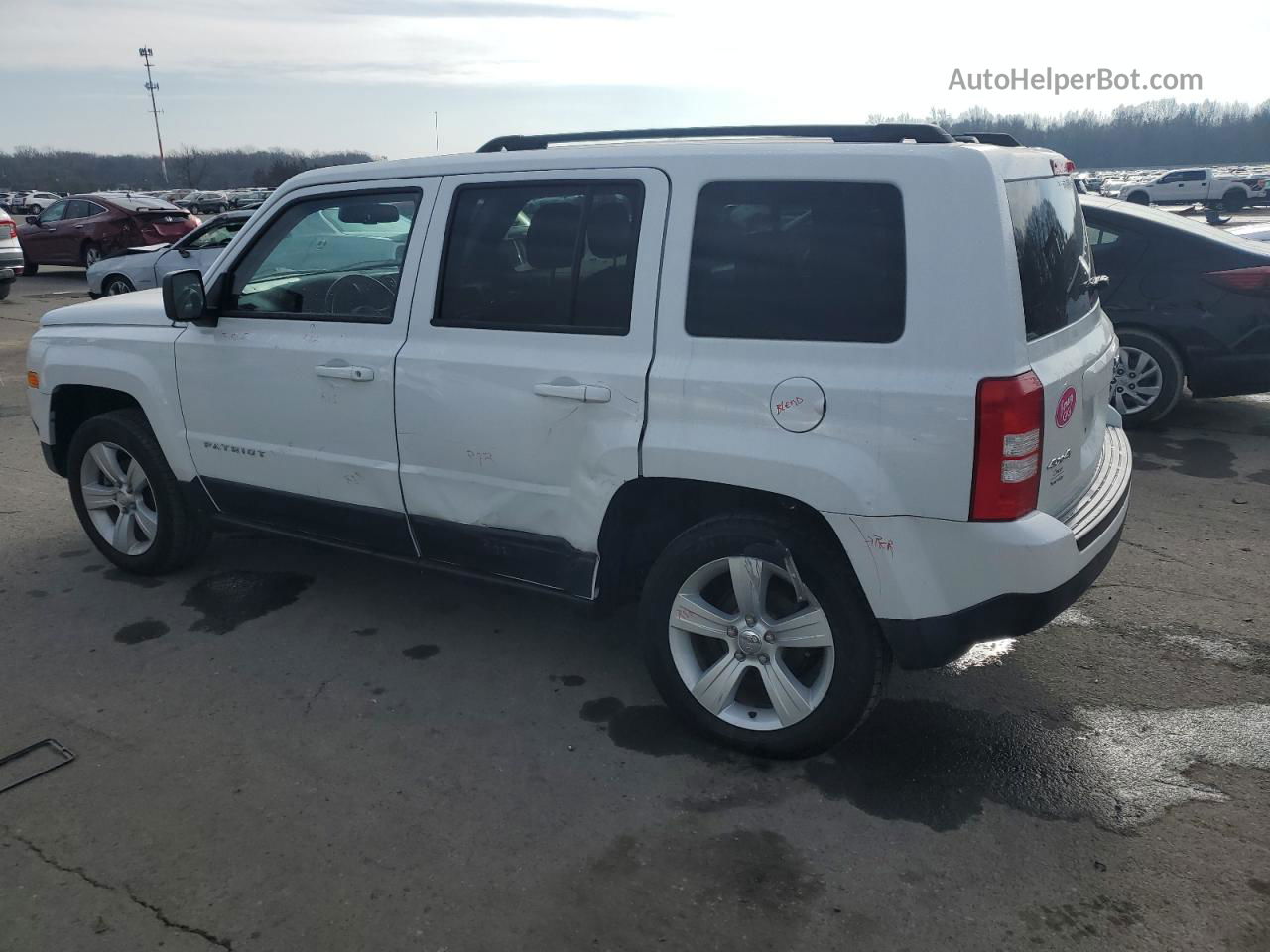 2014 Jeep Patriot Latitude Белый vin: 1C4NJRFB9ED810081