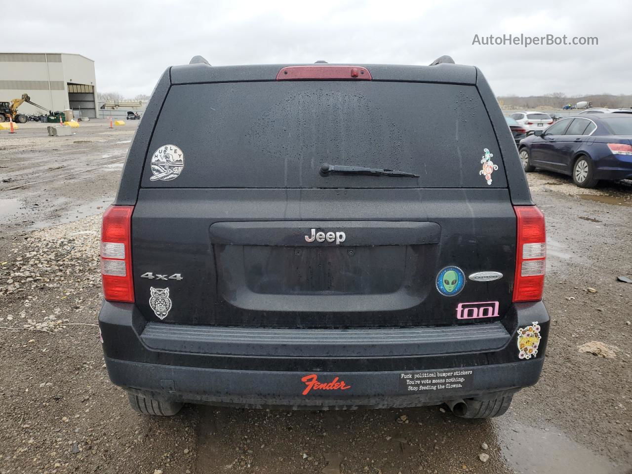 2016 Jeep Patriot Latitude Black vin: 1C4NJRFB9GD709366