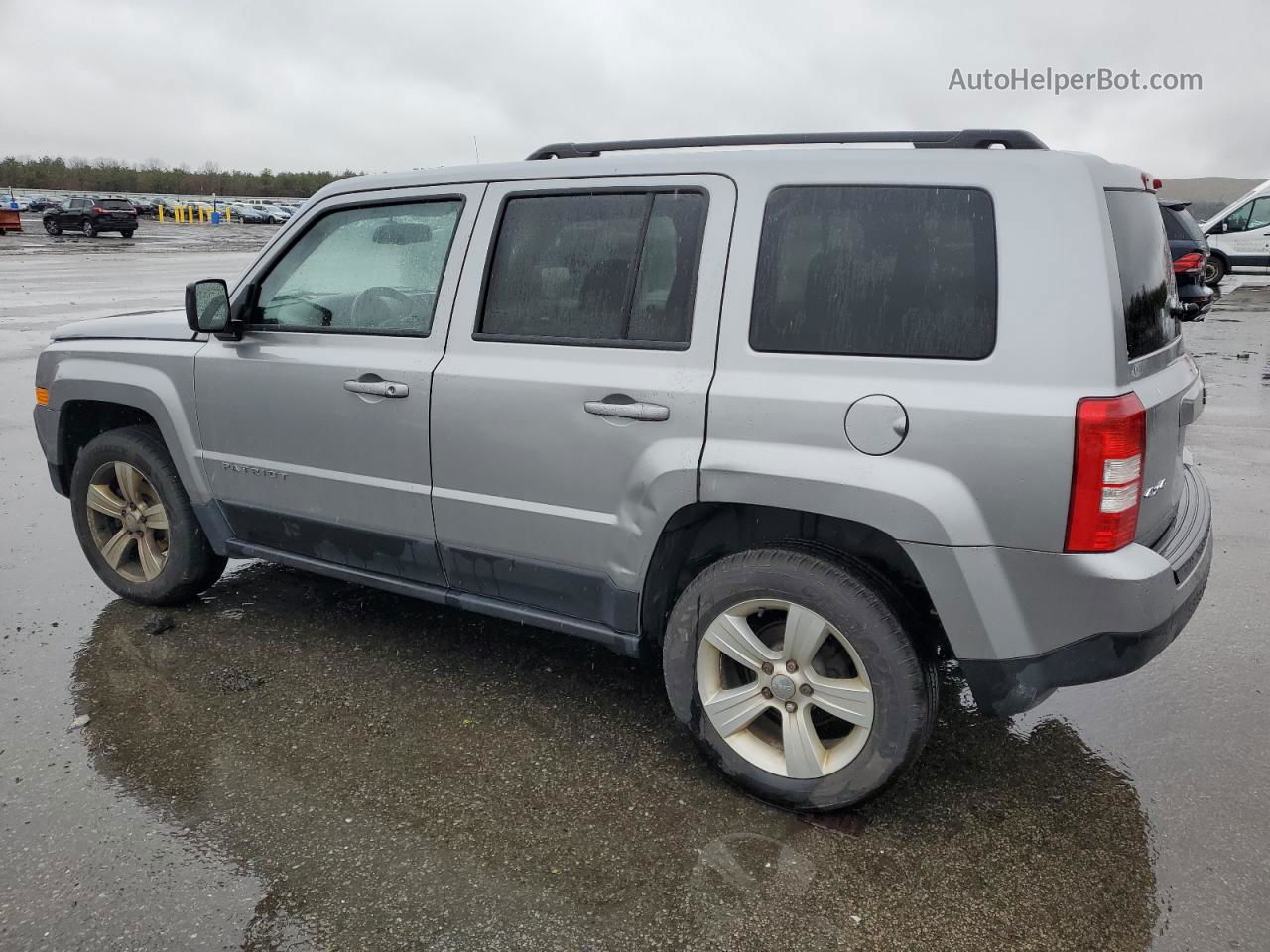 2016 Jeep Patriot Latitude Silver vin: 1C4NJRFB9GD782561