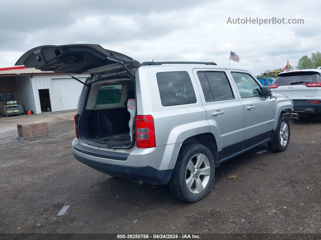 2014 Jeep Patriot Latitude Silver vin: 1C4NJRFBXED617230