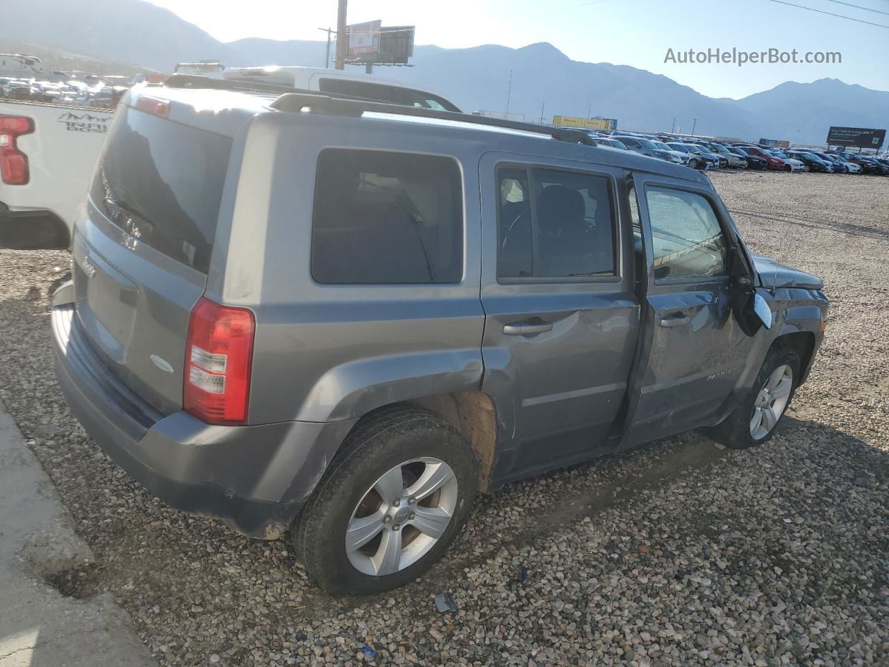 2014 Jeep Patriot Latitude Угольный vin: 1C4NJRFBXED630527