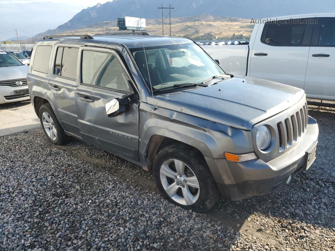 2014 Jeep Patriot Latitude Charcoal vin: 1C4NJRFBXED630527