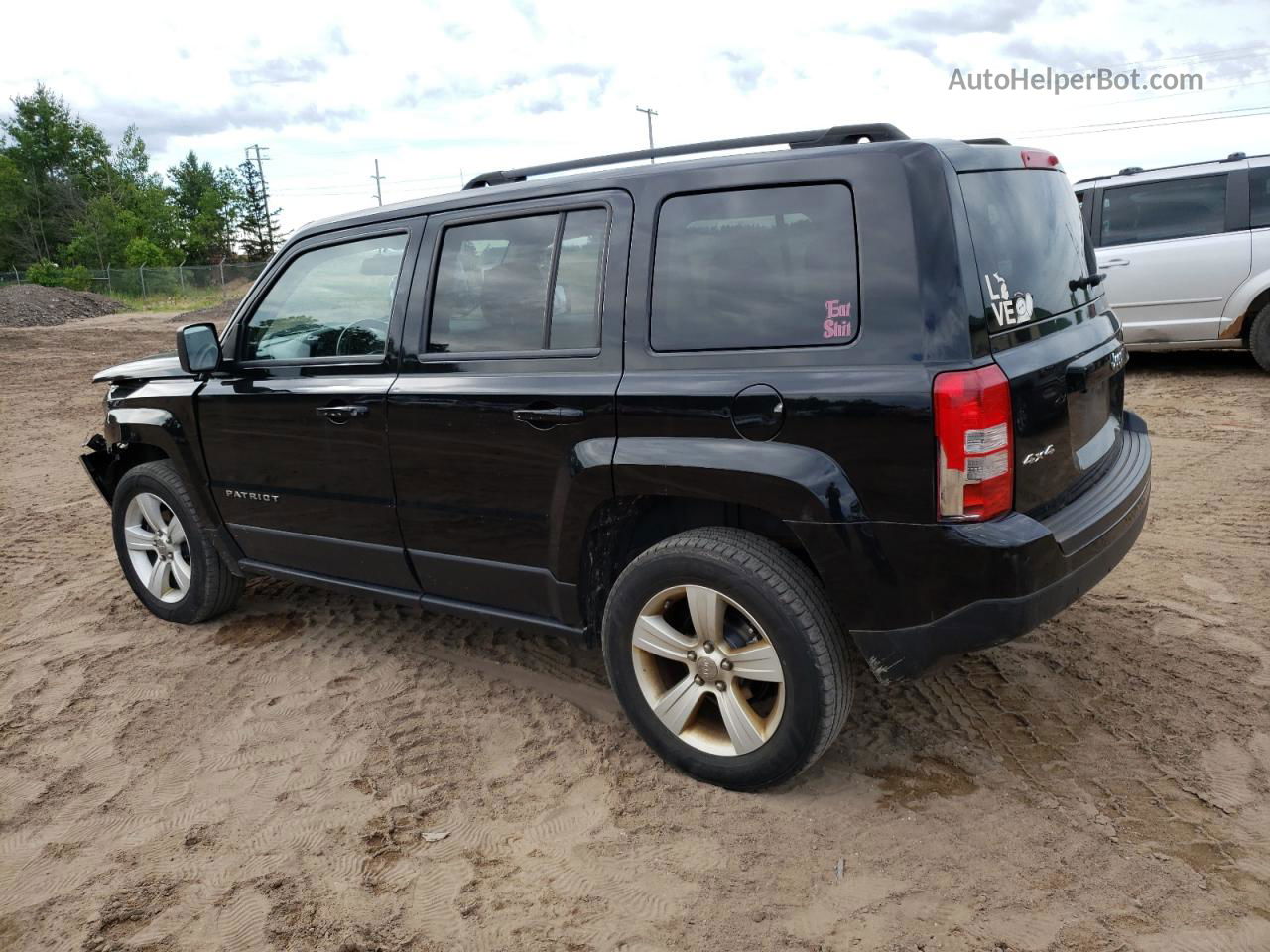 2014 Jeep Patriot Latitude Черный vin: 1C4NJRFBXED760775