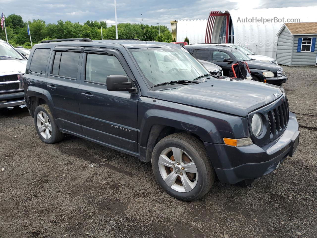 2014 Jeep Patriot Latitude Gray vin: 1C4NJRFBXED892211