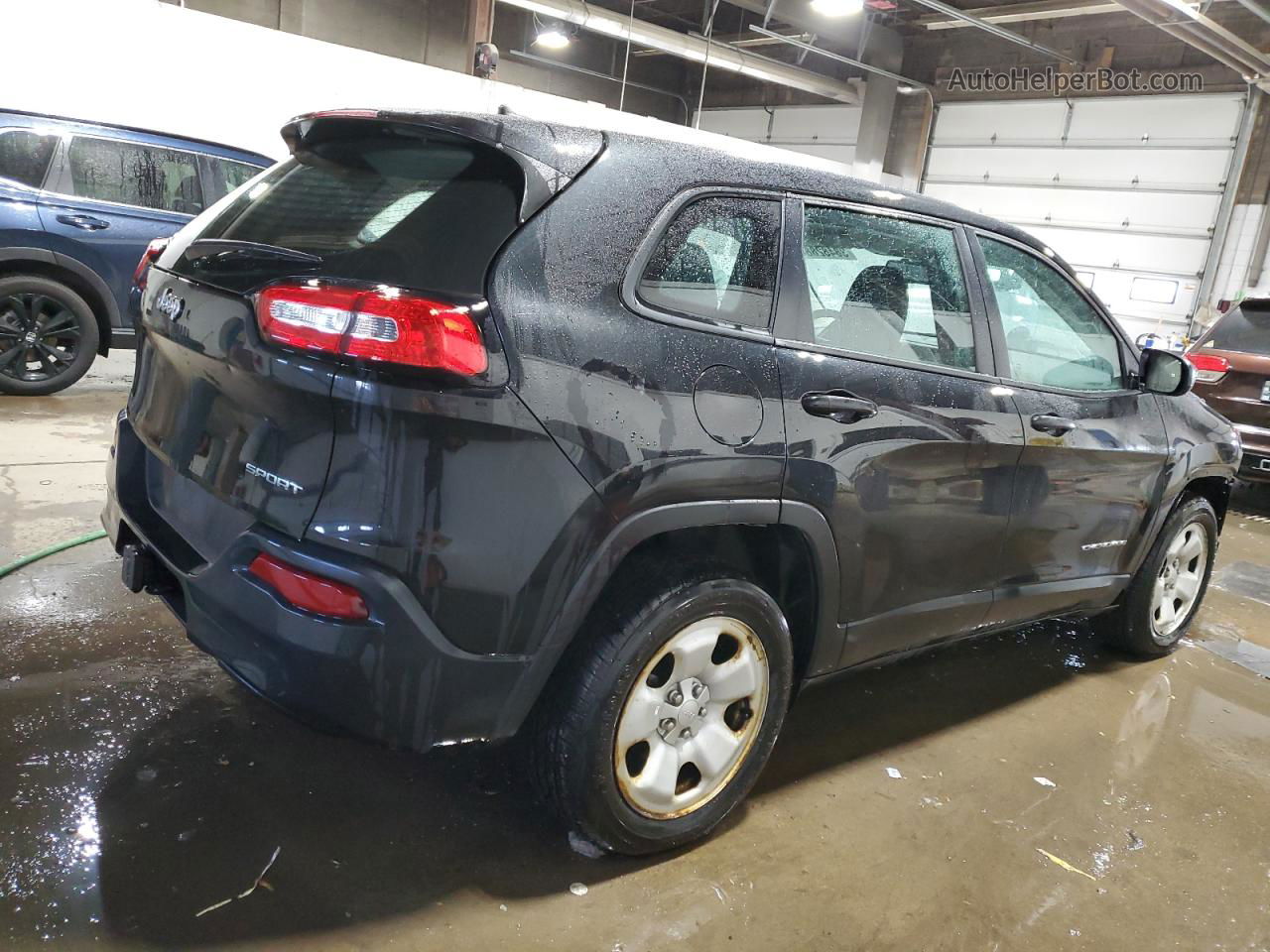 2015 Jeep Cherokee Sport Черный vin: 1C4PJLAB2FW721391