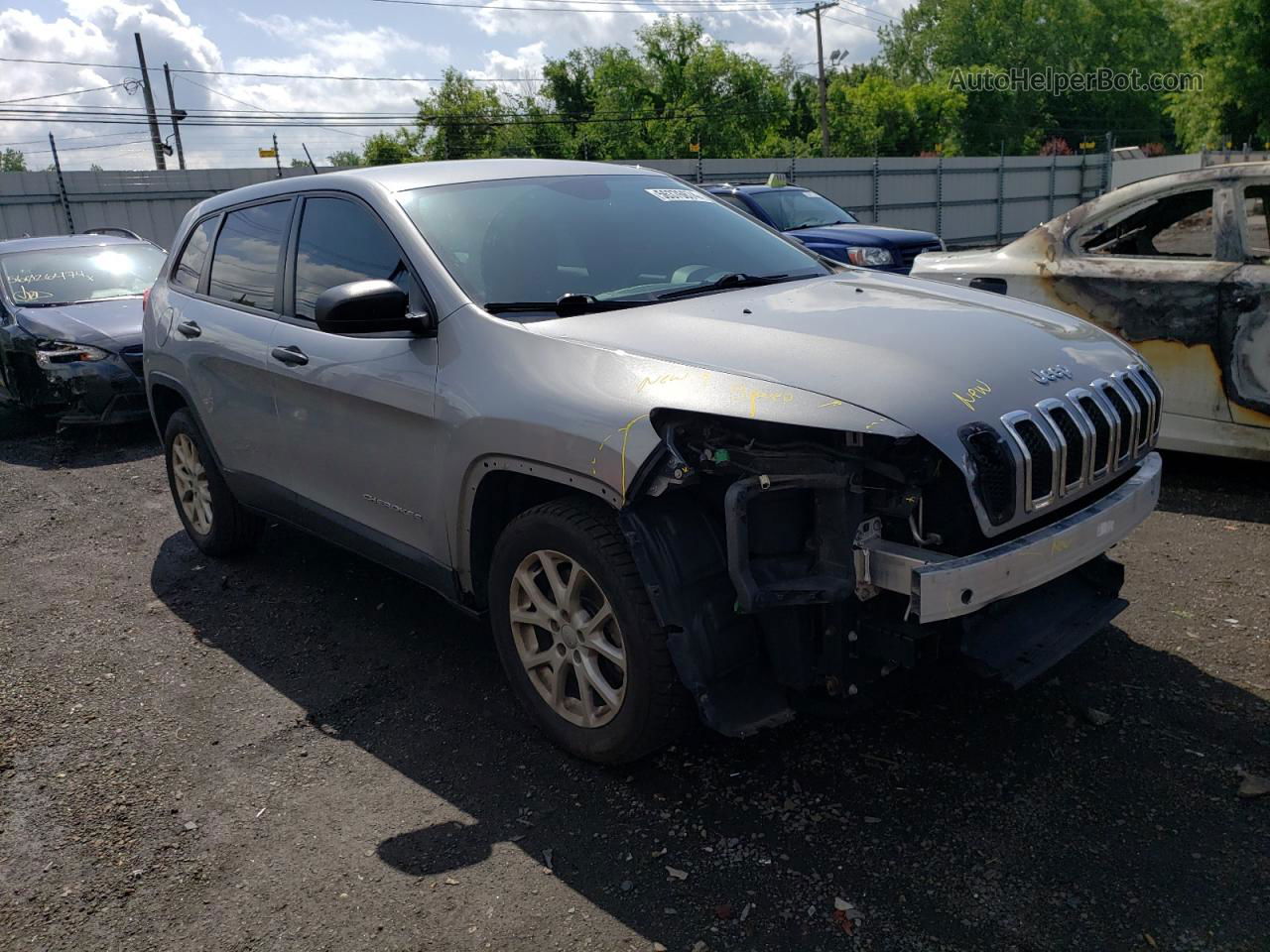 2015 Jeep Cherokee Sport Silver vin: 1C4PJLAB8FW553983