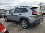 2016 Jeep Cherokee Sport Серебряный vin: 1C4PJLAB8GW376286