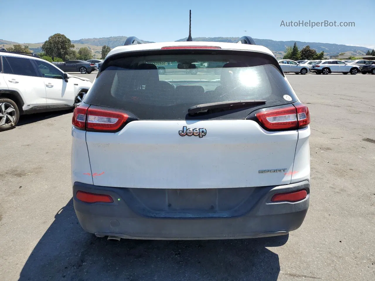 2016 Jeep Cherokee Sport White vin: 1C4PJLABXGW127925