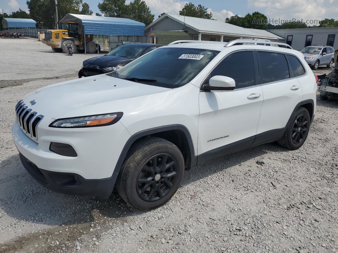 2014 Jeep Cherokee Latitude White vin: 1C4PJLCB0EW155419