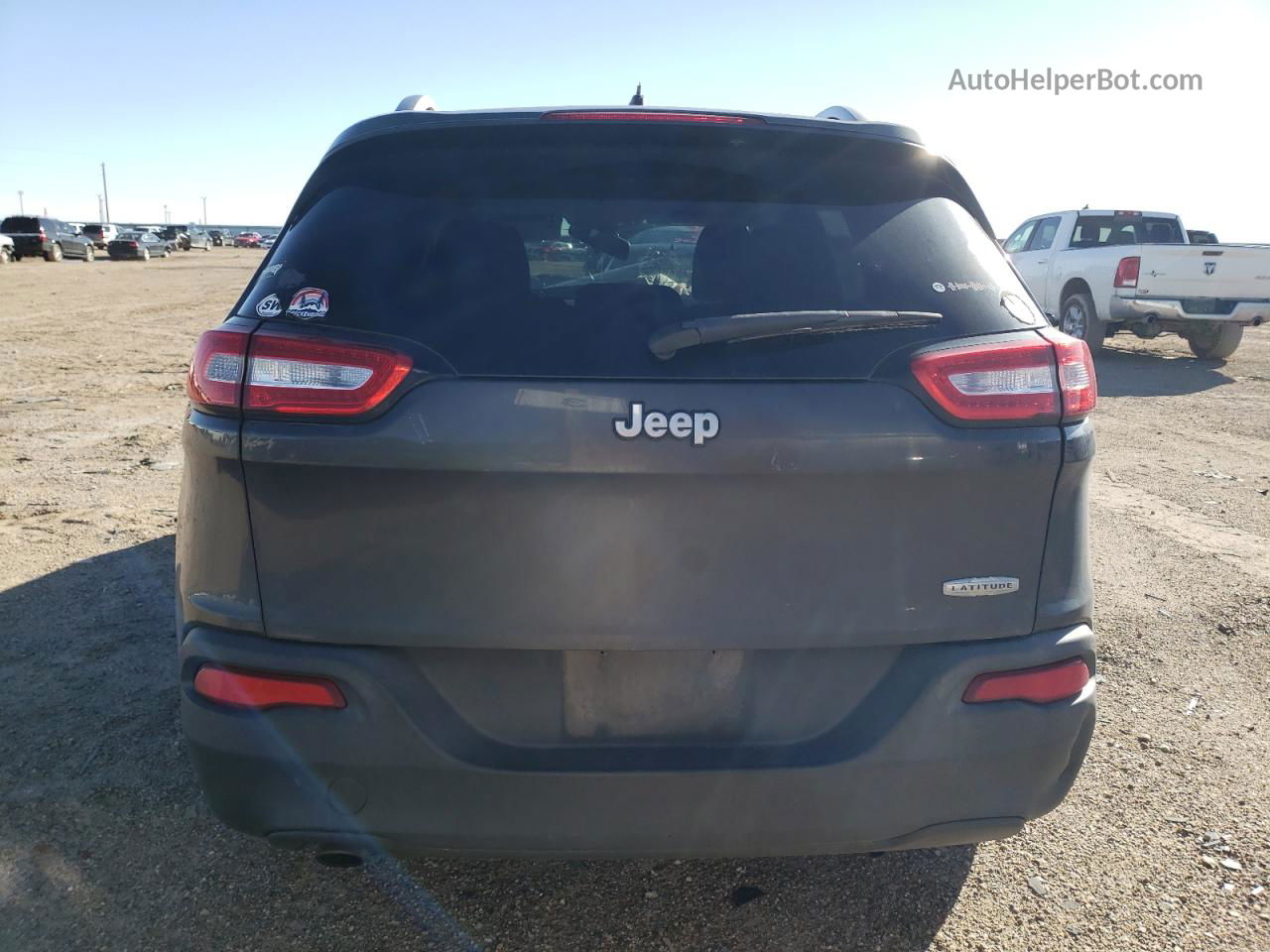 2014 Jeep Cherokee Latitude Gray vin: 1C4PJLCB0EW225520