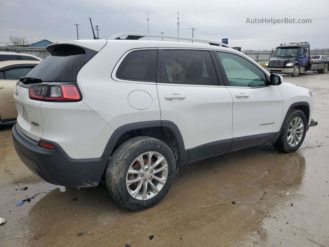 2019 Jeep Cherokee Latitude White vin: 1C4PJLCB0KD122749