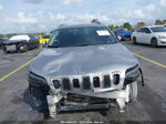 2019 Jeep Cherokee Latitude Fwd Silver vin: 1C4PJLCB0KD134366