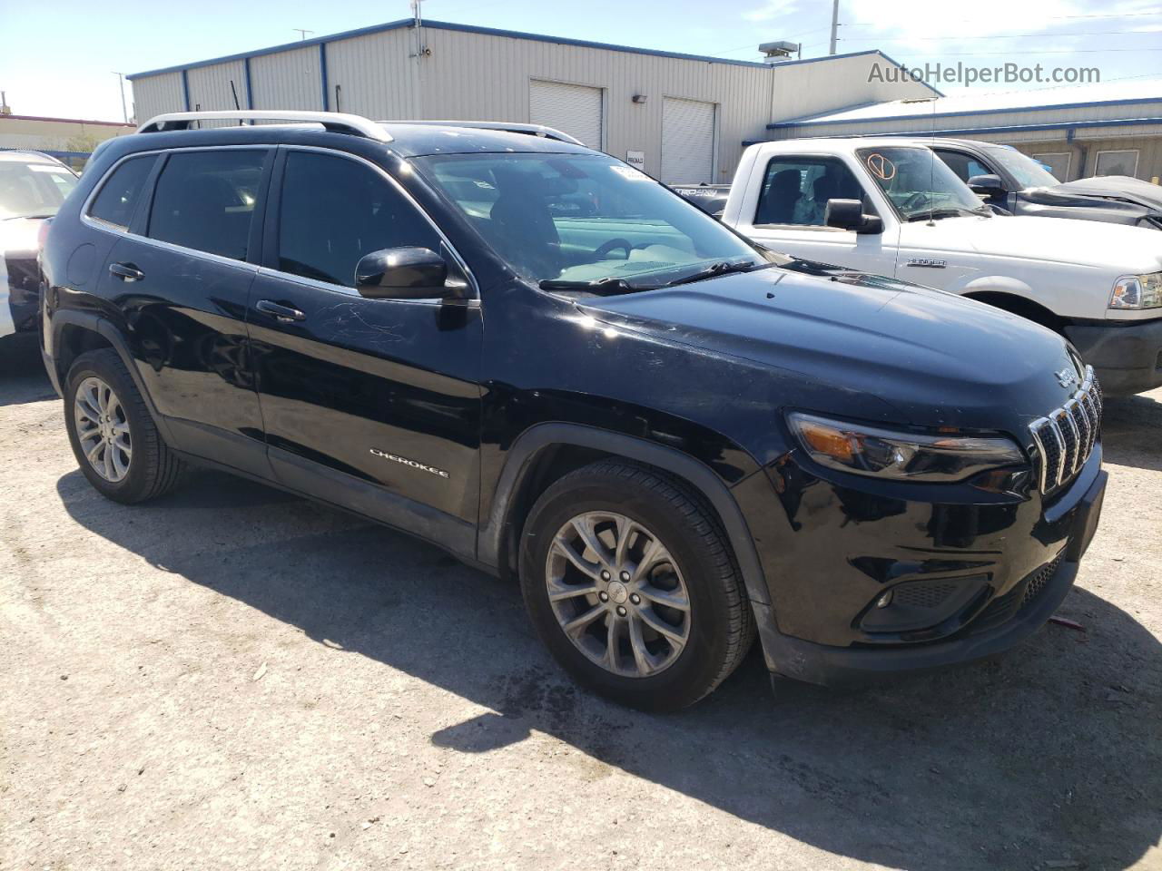 2019 Jeep Cherokee Latitude Черный vin: 1C4PJLCB0KD160322