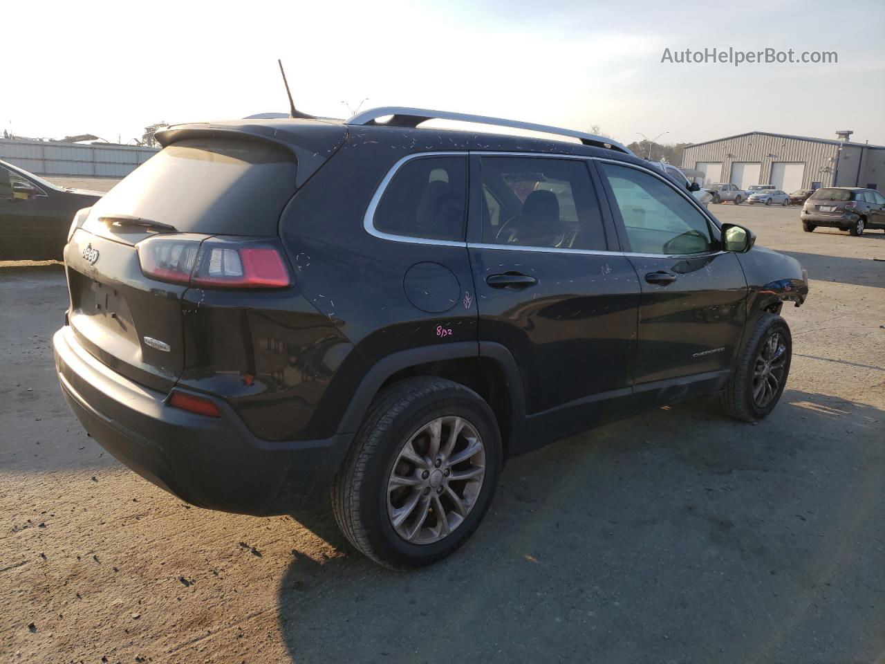 2019 Jeep Cherokee Latitude Black vin: 1C4PJLCB0KD332381