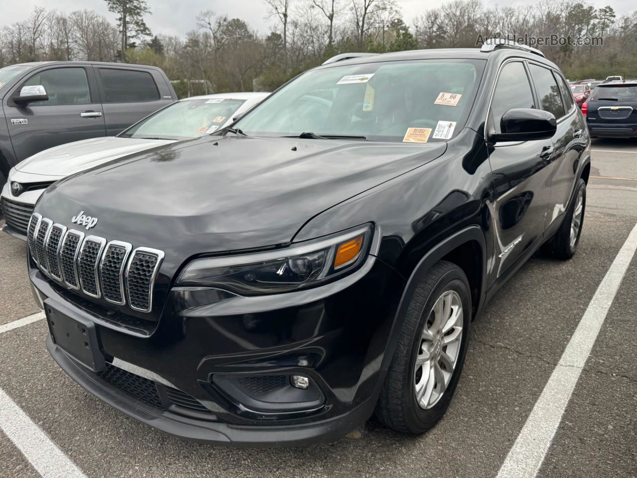 2019 Jeep Cherokee Latitude Черный vin: 1C4PJLCB0KD358236