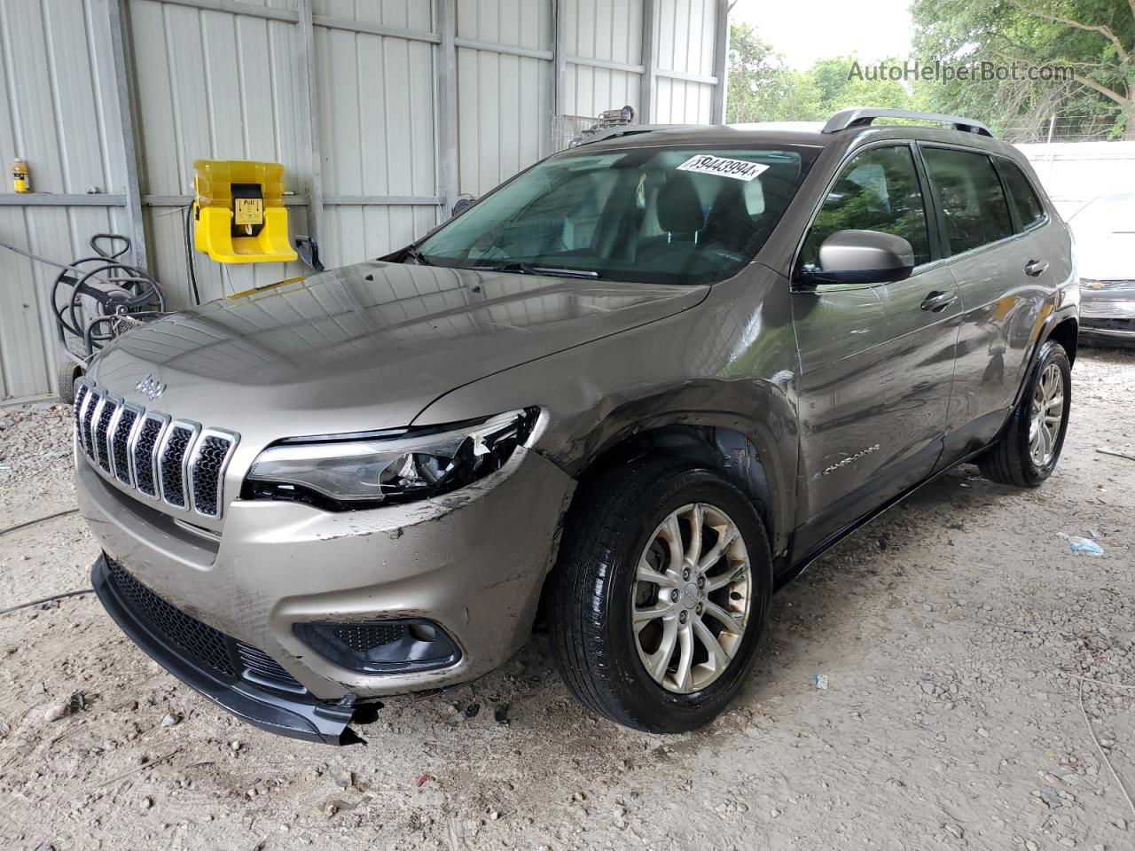 2019 Jeep Cherokee Latitude Gray vin: 1C4PJLCB0KD360326